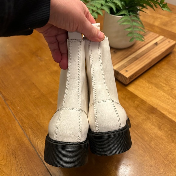 White Combat Boots - Picture 2 of 4